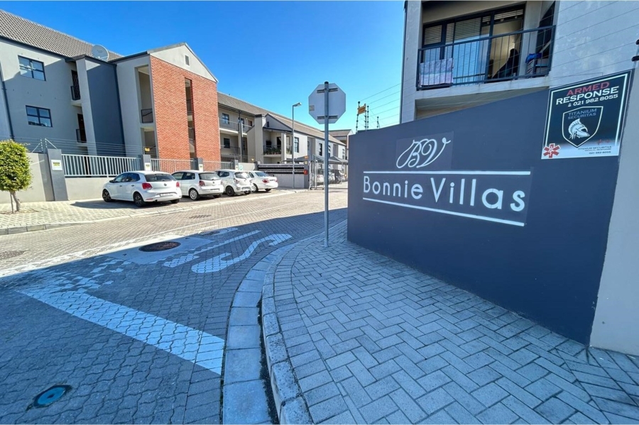 2 Bedroom Property for Sale in Bonnie Brae Western Cape